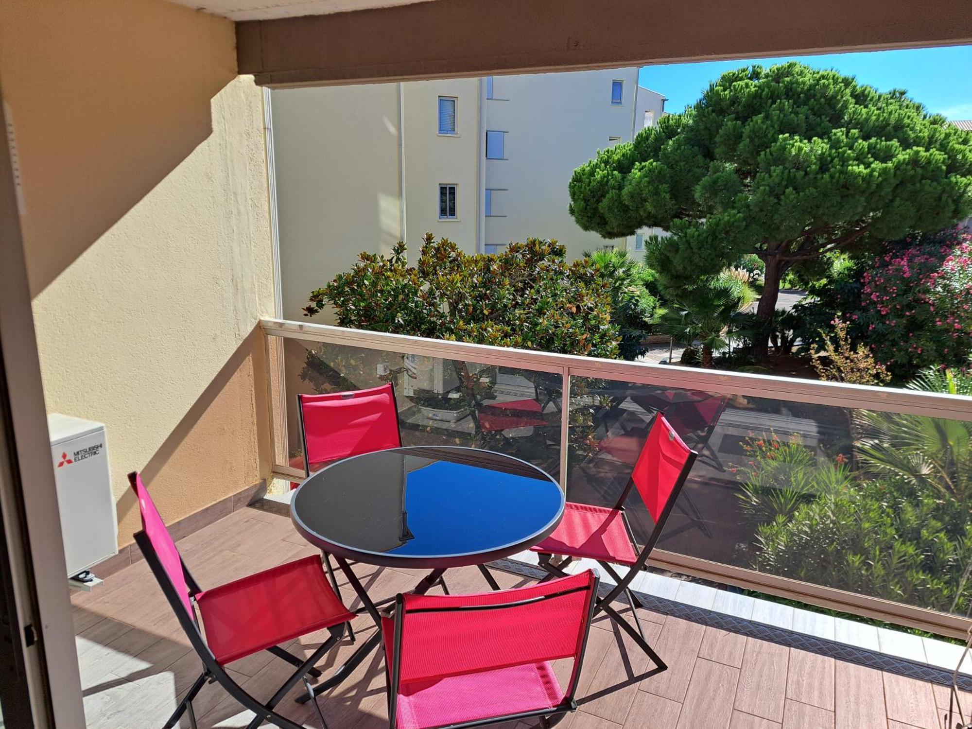 Helios 32, T2 Climatise, Parking, 500M Plage Agde Esterno foto